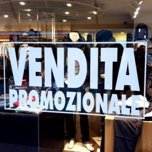 scritte prespaziate adesive in pvc